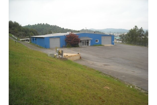 2016 Myers Dr, Pleasant Valley, WV à vendre Photo principale– Image 1 sur 24