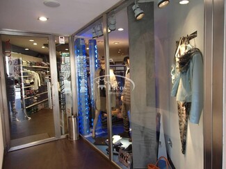 Plus de détails pour Local commercial à louer