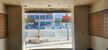 6311 Van Nuys Blvd, Van Nuys, CA à louer Photo intérieure– Image 2 sur 6