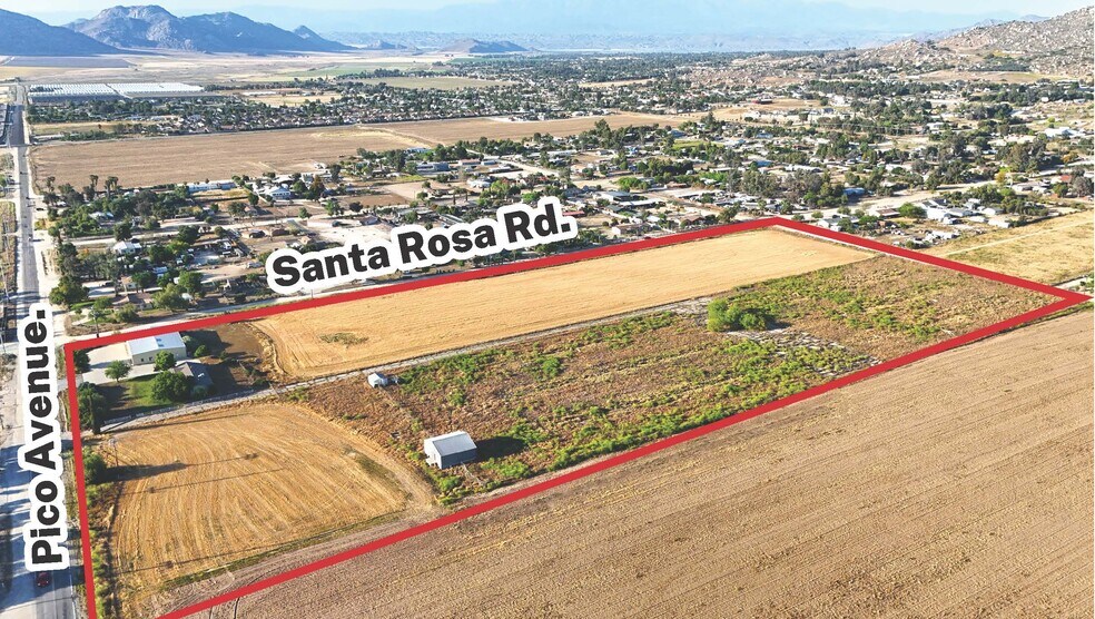 Pico Ave, Menifee, CA à vendre - Aérien – Image 1 sur 1