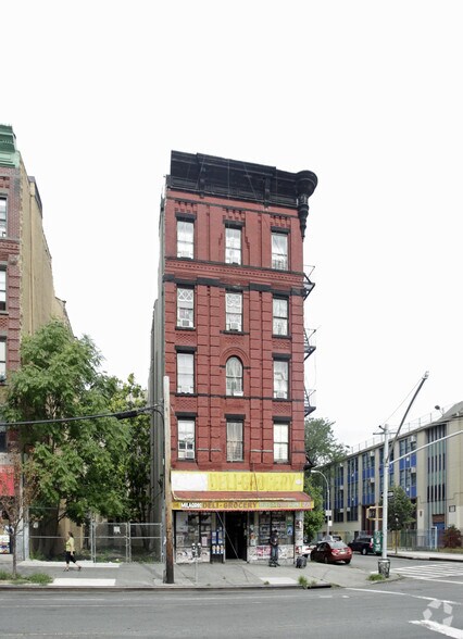 249 Willis Ave, Bronx, NY à vendre - Photo de l’immeuble – Image 3 sur 3