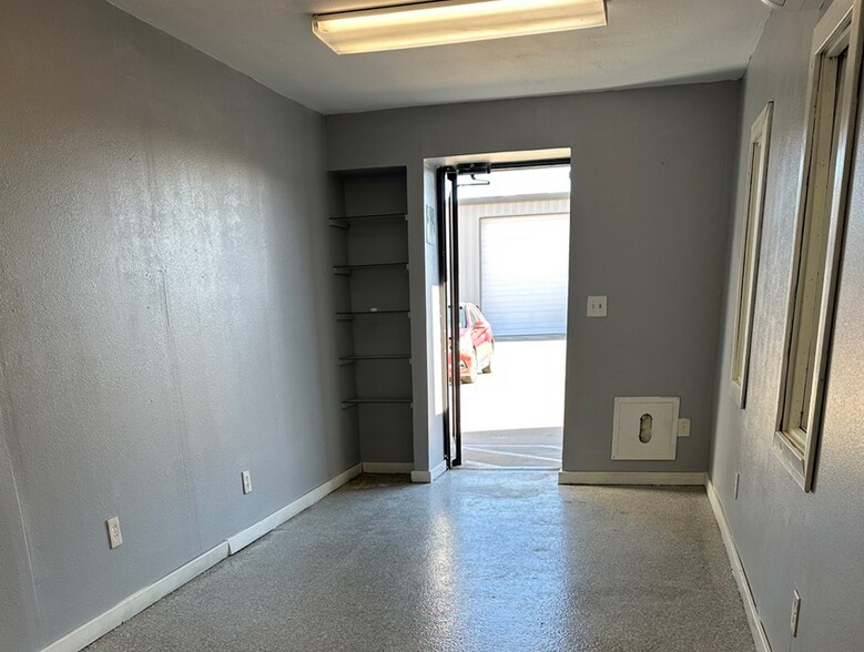 5850 Park Vista Cir, Keller, TX à louer - Photo de l’immeuble – Image 3 sur 3