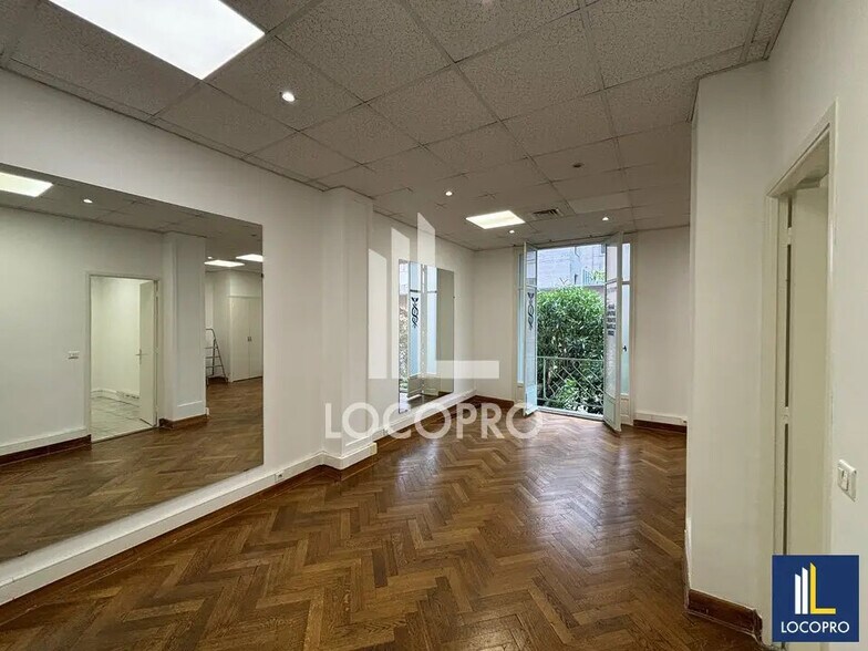Bureau dans Nice à louer - Photo de l’immeuble – Image 1 sur 12
