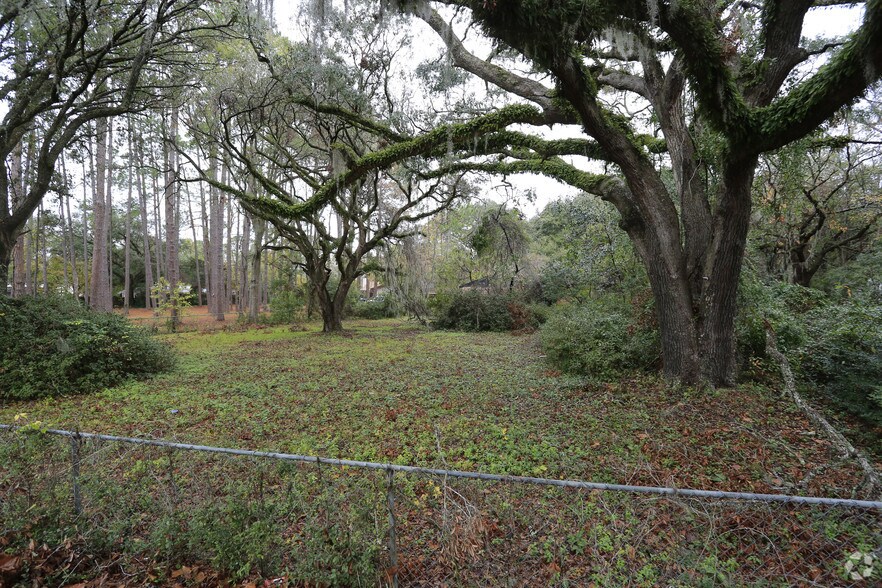 1245 May River Rd, Bluffton, SC à vendre - Photo de l’immeuble – Image 2 sur 2