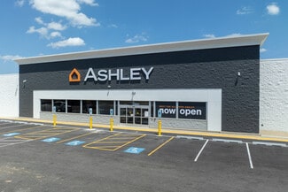 Plus de détails pour 6050 Gurnee Mills Cir E, Gurnee, IL - Local commercial à vendre