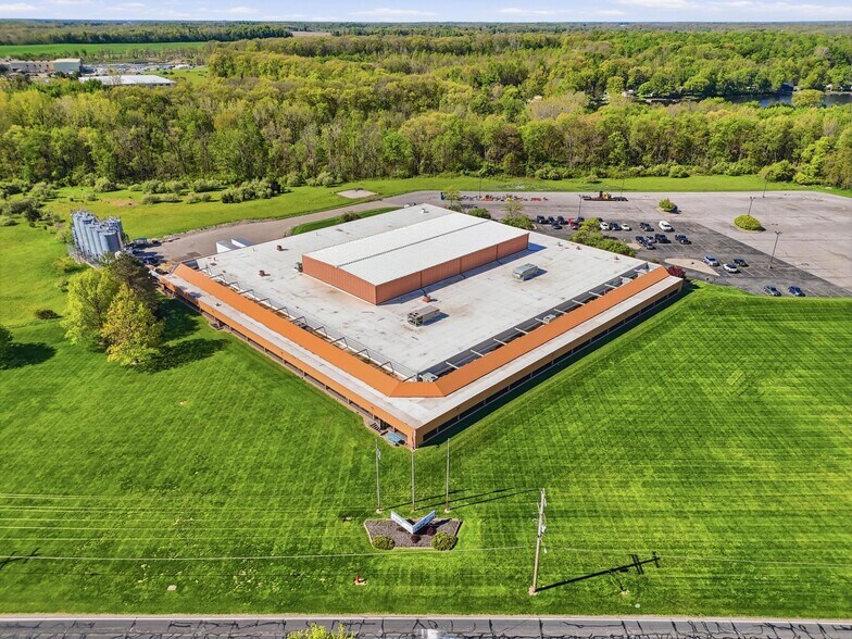 2855 E Bellefontaine Rd, Hamilton, IN à vendre - Photo de l’immeuble – Image 3 sur 7