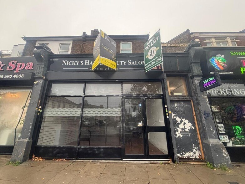 327 Stanstead Rd, Londres à louer - Photo de l’immeuble – Image 1 sur 2