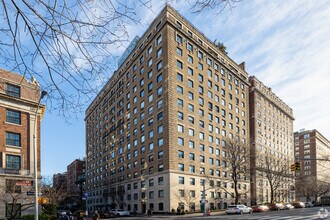 1158 Fifth Ave, New York, NY à louer Photo de l’immeuble– Image 1 sur 8