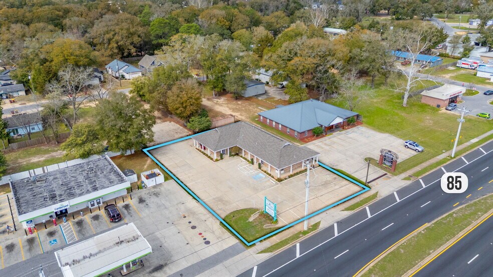 1078 S Ferdon Blvd, Crestview, FL à vendre - Photo de l’immeuble – Image 2 sur 51