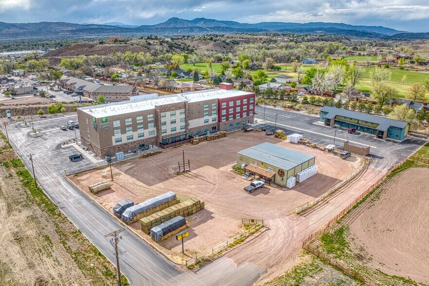 3275 E US Highway 50, Canon City, CO à vendre - Aérien – Image 2 sur 29