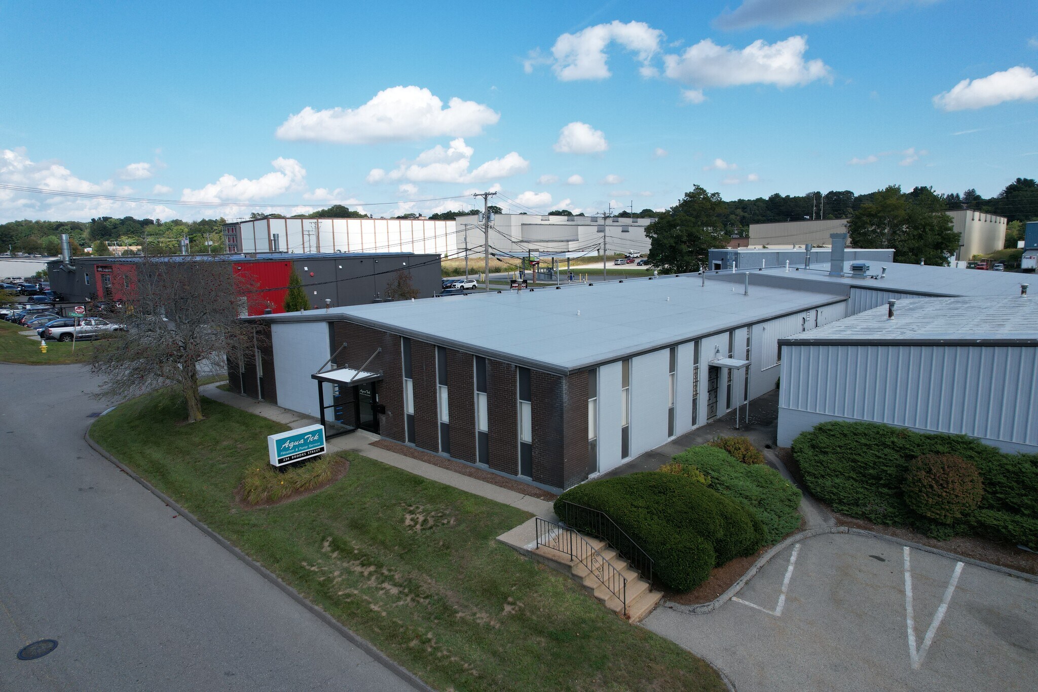 234 Brooks St, Worcester, MA à louer Photo principale– Image 1 sur 8