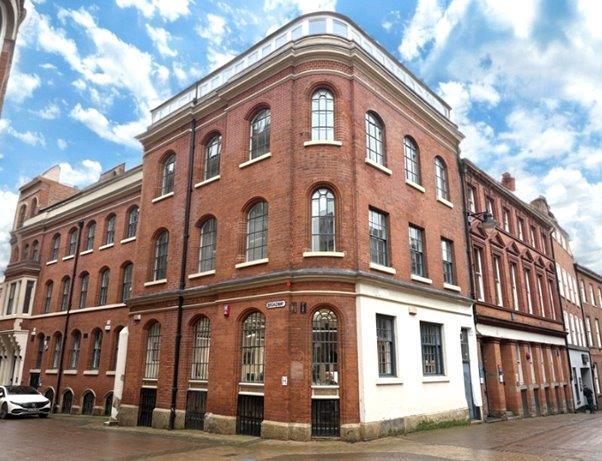 2-6 The Broadway, Nottingham à louer - Photo de l’immeuble – Image 1 sur 4