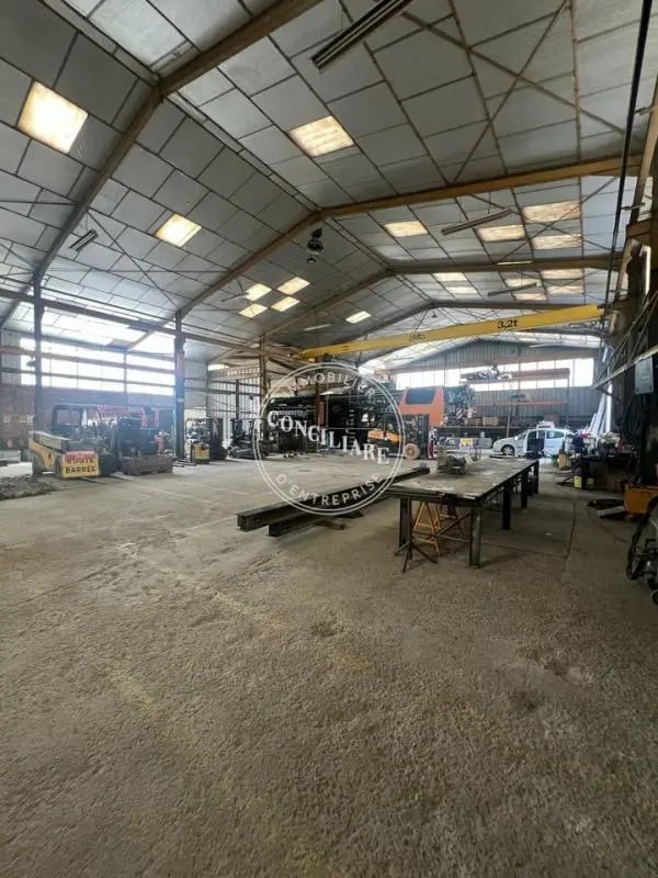 Industriel/Logistique dans Villeneuve-lès-Bouloc à vendre Photo de l’immeuble– Image 1 sur 6