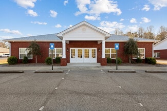 Plus de détails pour 121 Midway Dr, Cornelia, GA - Bureau à vendre