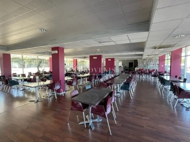 Local commercial dans Mérignac à louer - Photo de l’immeuble – Image 2 sur 12