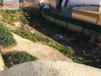 Plus de détails pour Terrain à vendre