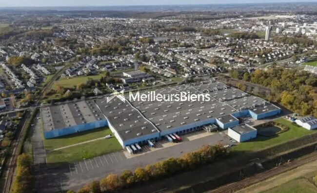 Plus de détails pour Industriel/Logistique à louer