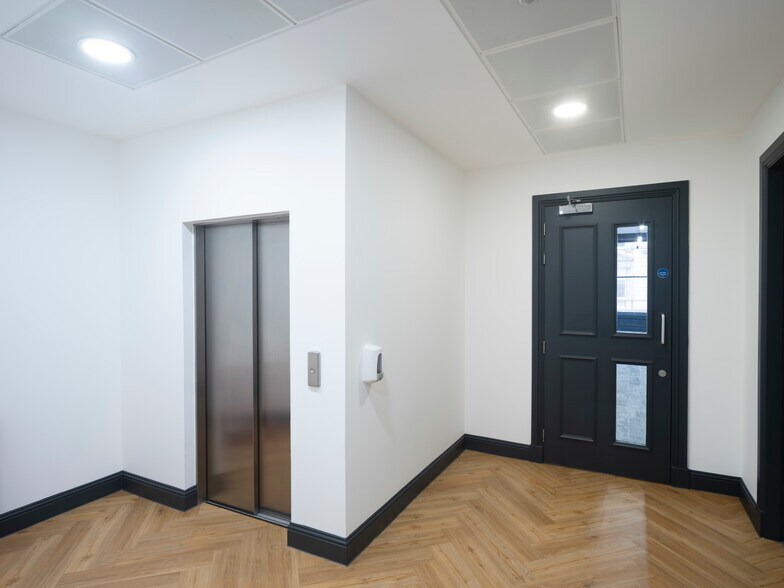 204 West George St, Glasgow à louer - Photo de l’immeuble – Image 3 sur 16