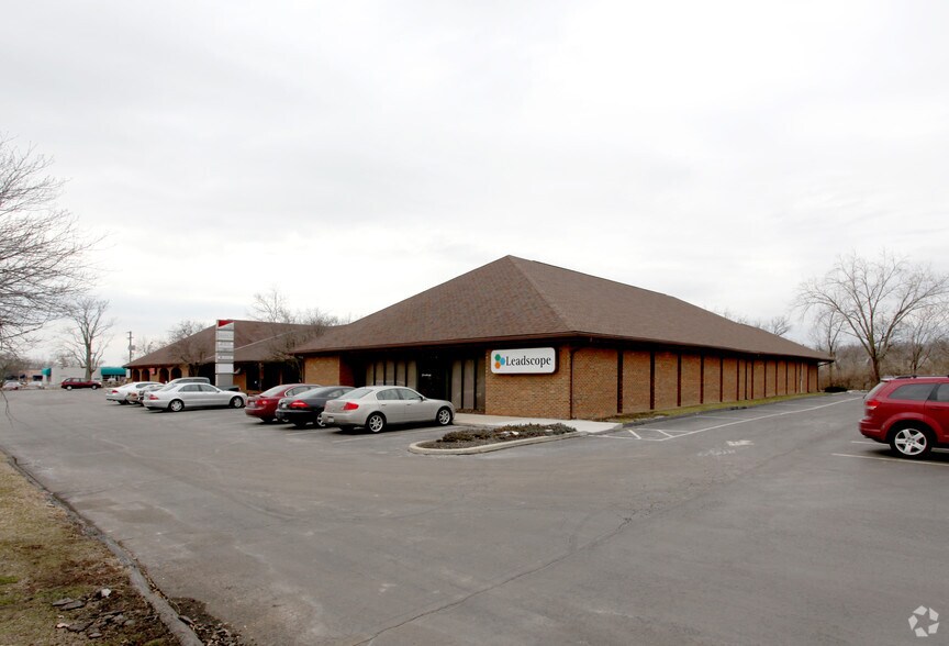 1377-1393 Dublin Rd, Columbus, OH à louer - Photo de l’immeuble – Image 3 sur 8