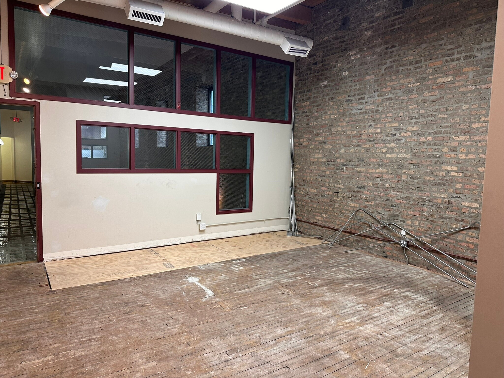 118 N Clinton St, Chicago, IL à louer Photo intérieure– Image 1 sur 9