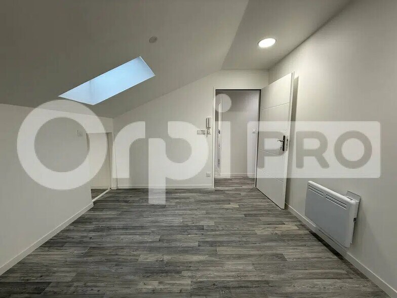 Bureau dans Le Havre à louer - Photo de l’immeuble – Image 1 sur 10