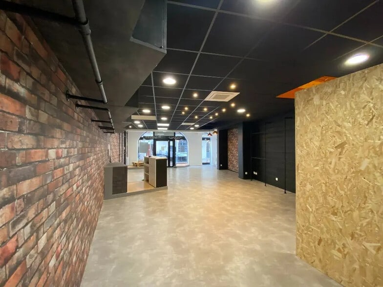 Local commercial dans Chalon-sur-Saône à louer - Photo intérieure – Image 3 sur 6