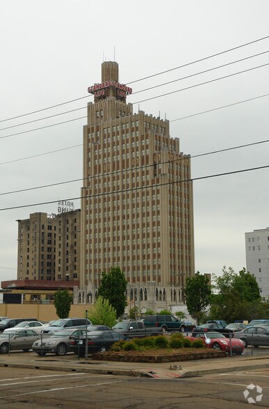 127 S Roach St, Jackson, MS à louer - Photo de l’immeuble – Image 3 sur 7