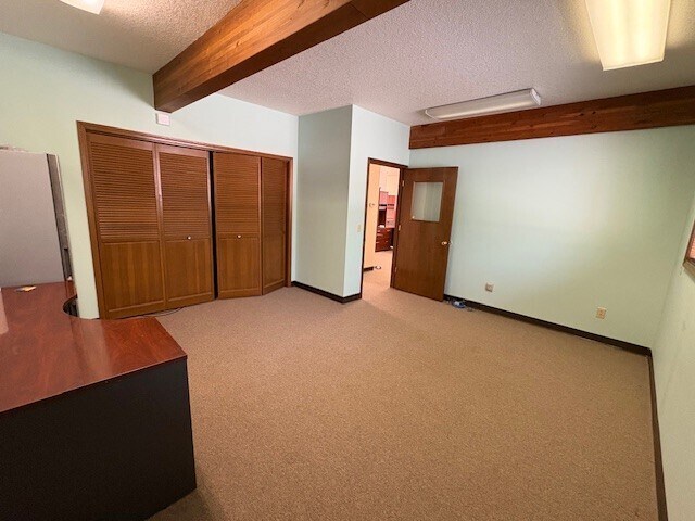 24461 Welches Rd, Welches, OR à louer Photo de l’immeuble– Image 1 sur 6