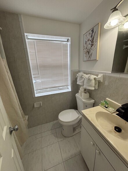 1900 N Ocean Dr, Hollywood, FL à vendre - Photo de l’immeuble – Image 3 sur 15