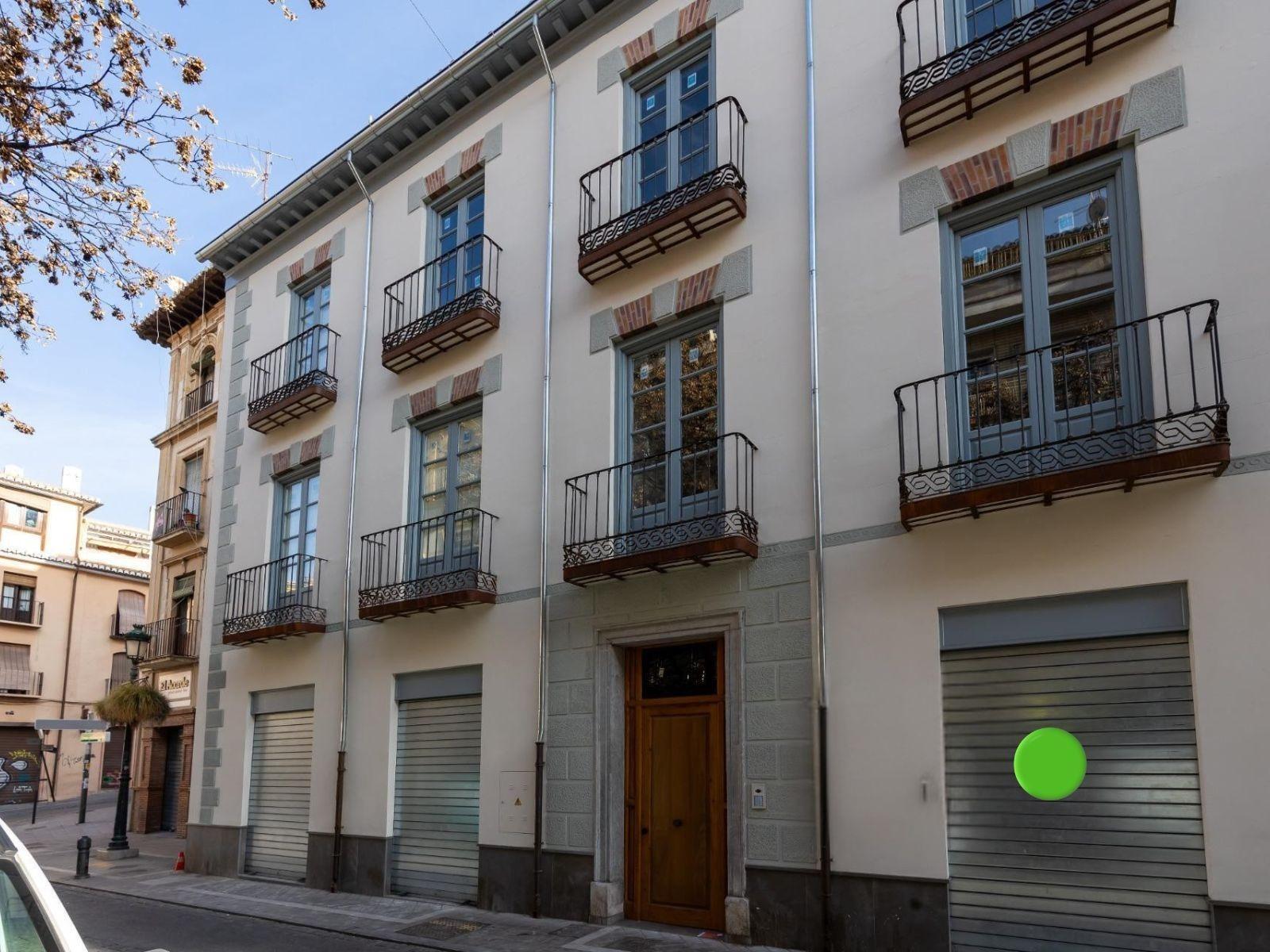 Local commercial dans Granada à louer Photo de l’immeuble– Image 1 sur 14