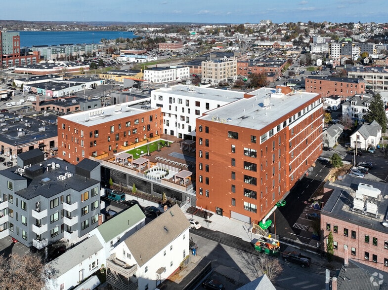 52 Hanover St, Portland, ME à louer - Photo principale – Image 1 sur 53
