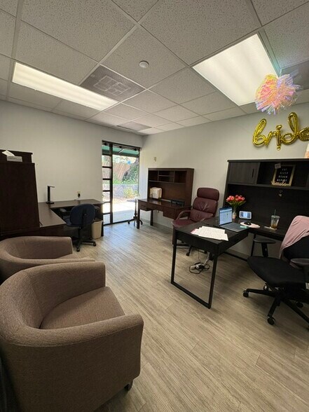 10617 N Hayden Rd, Scottsdale, AZ à louer - Photo de l’immeuble – Image 3 sur 18