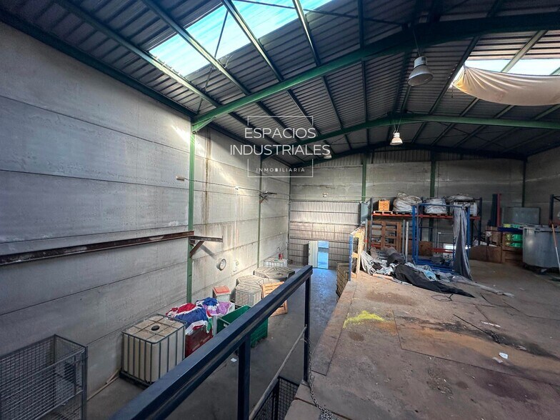 Industriel/Logistique dans Colmenar de Oreja, Madrid à vendre - Photo de l’immeuble – Image 2 sur 14
