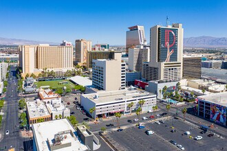 302 E Carson Ave, Las Vegas, NV - VUE AÉRIENNE  vue de carte
