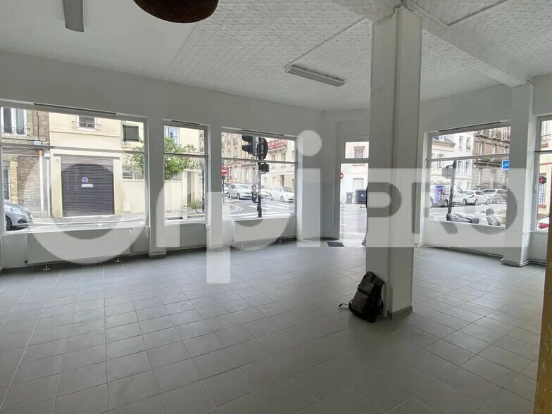 Local commercial dans Le Havre à vendre - Photo intérieure – Image 2 sur 6