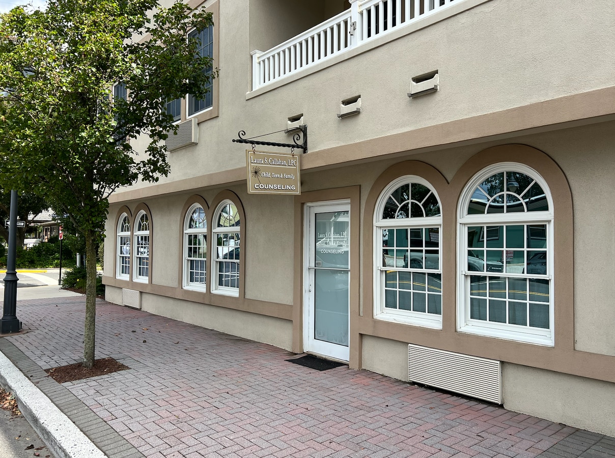 2 Main St, Bradley Beach, NJ 07720 - Lot 4 -  - Photo intérieure - Image 1 of 4