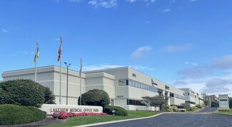 Plus de détails pour 8902-9002 N Meridian St, Indianapolis, IN - Médical à louer