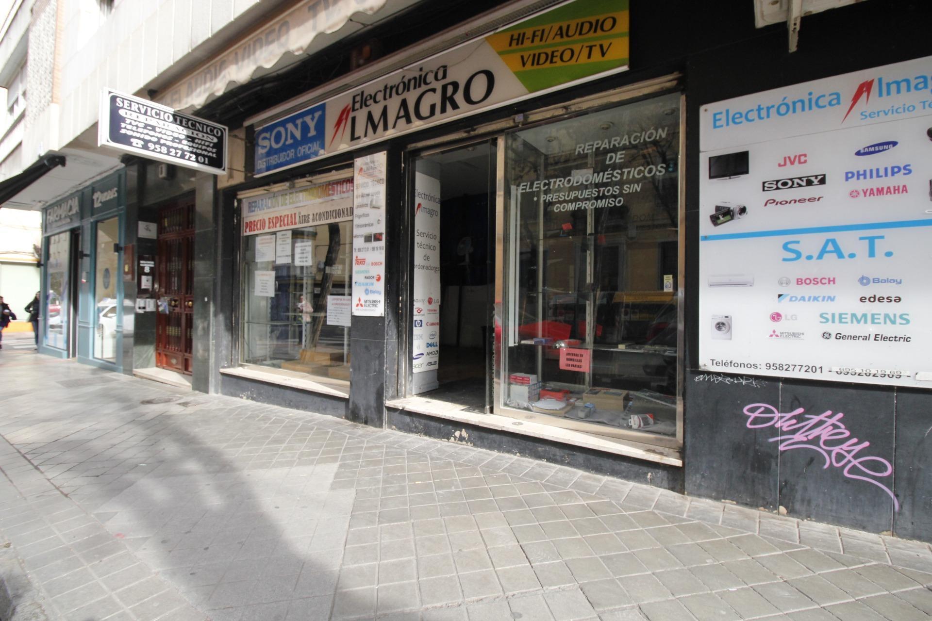 Local commercial dans Granada, Granada à louer Photo de l’immeuble– Image 1 sur 20