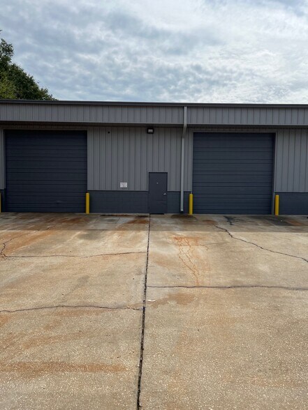 970-1010 Ocoee Apopka Rd, Apopka, FL à louer - Photo de l’immeuble – Image 3 sur 5