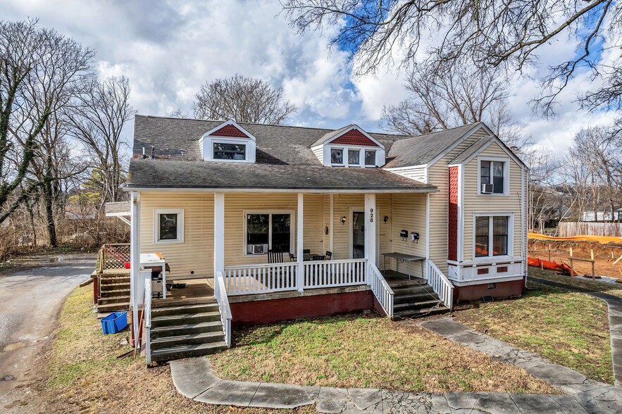 928 Mcferrin Ave, Nashville, TN à louer - Photo de l’immeuble – Image 2 sur 23
