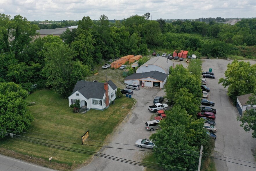 13315 Aiken Rd, Louisville, KY à vendre - Photo de l’immeuble – Image 2 sur 7
