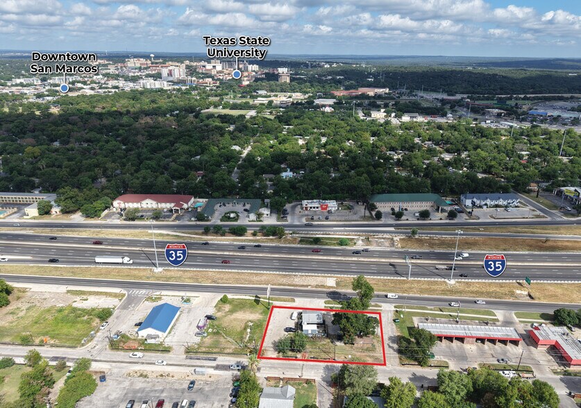 910 N Interstate 35, San Marcos, TX à vendre - Aérien – Image 3 sur 7