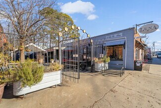 Plus de détails pour 307 E Main Street, Carrboro, NC - Local commercial à vendre