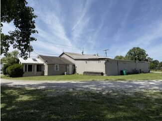 Plus de détails pour 200 W Buchanan St, Carlinville, IL - Industriel/Logistique à vendre