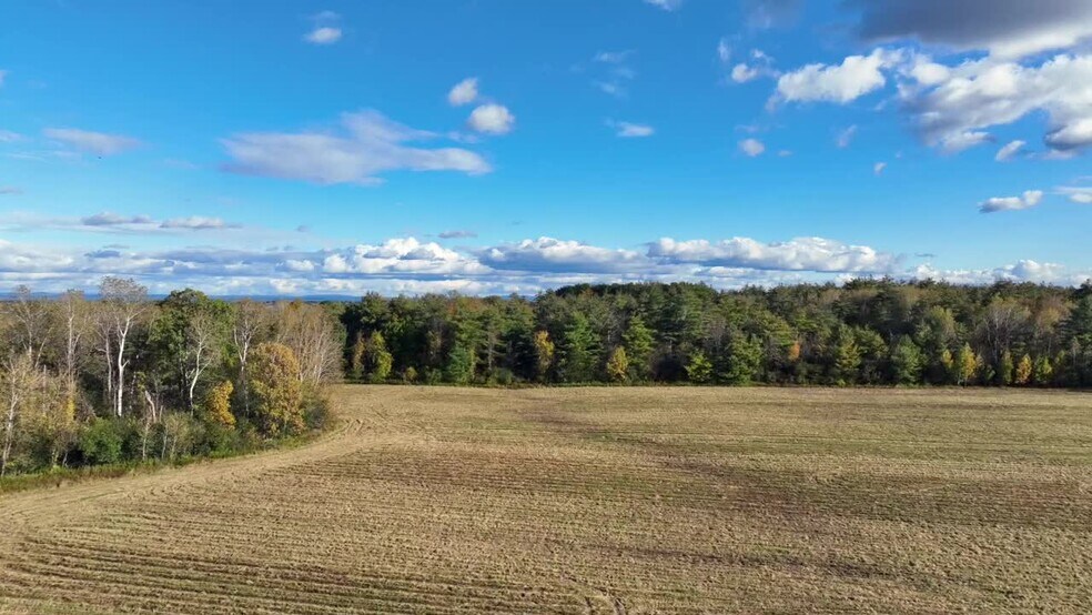 5 S Albany Rd, Selkirk, NY à vendre - Vidéo sur l’annonce professionnelle – Image 2 sur 9