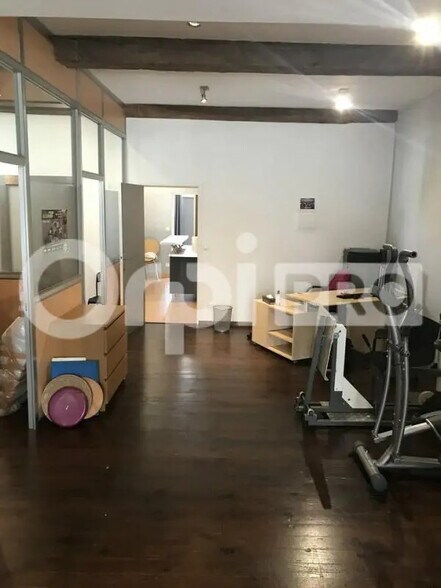 Bureau dans Tours à louer - Photo de l’immeuble – Image 3 sur 9