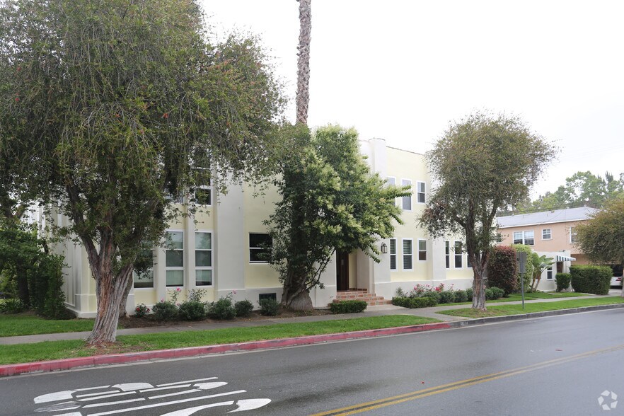 202 N La Peer Dr, Beverly Hills, CA à vendre - Photo de l’immeuble – Image 3 sur 5