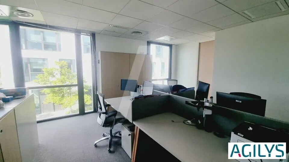 Bureau dans Massy à louer - Photo de l’immeuble – Image 3 sur 10