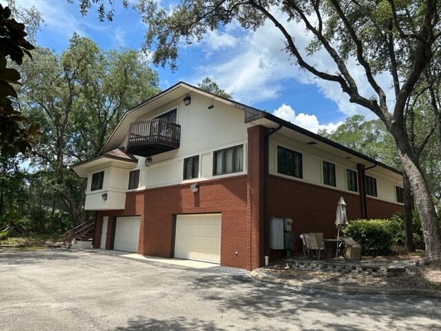 1715 Village Way, Orange Park, FL à vendre - Photo de l’immeuble – Image 2 sur 24