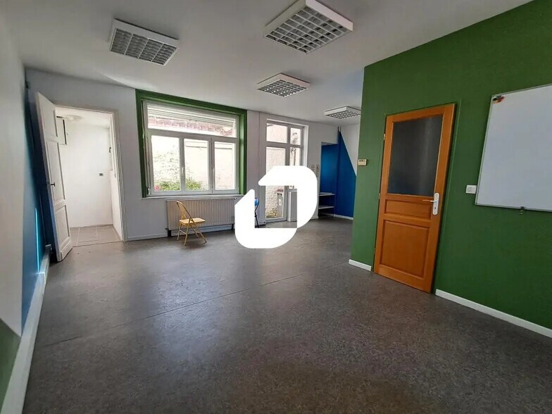 Bureau dans Tourcoing à louer - Photo de l’immeuble – Image 2 sur 5